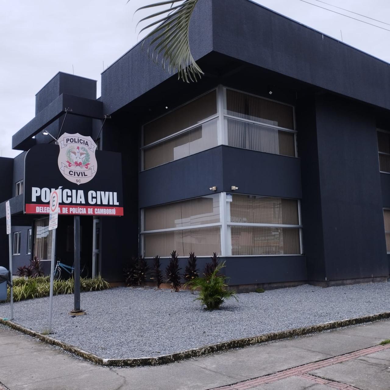 Polícia Civil prende dupla e recupera nove celulares furtados durante show em Camboriú